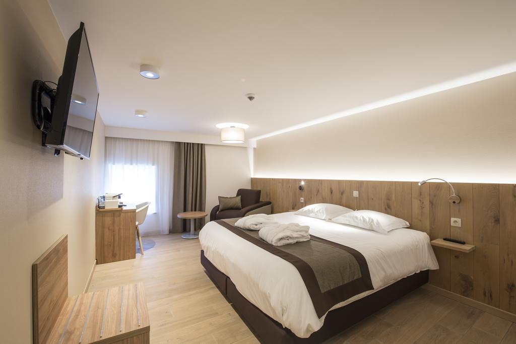 Hotel Le Fournil Redu Dış mekan fotoğraf