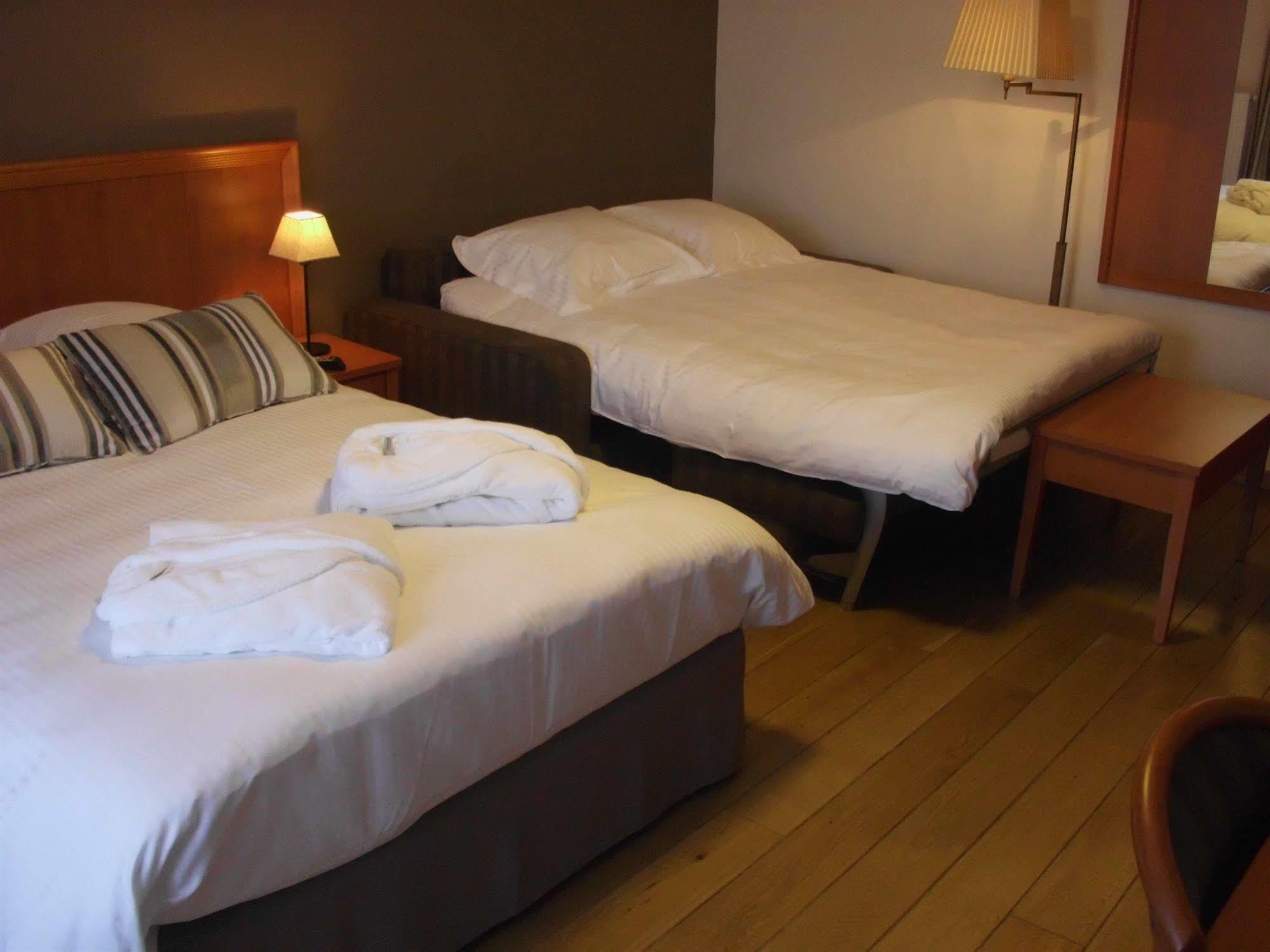Hotel Le Fournil Redu Dış mekan fotoğraf